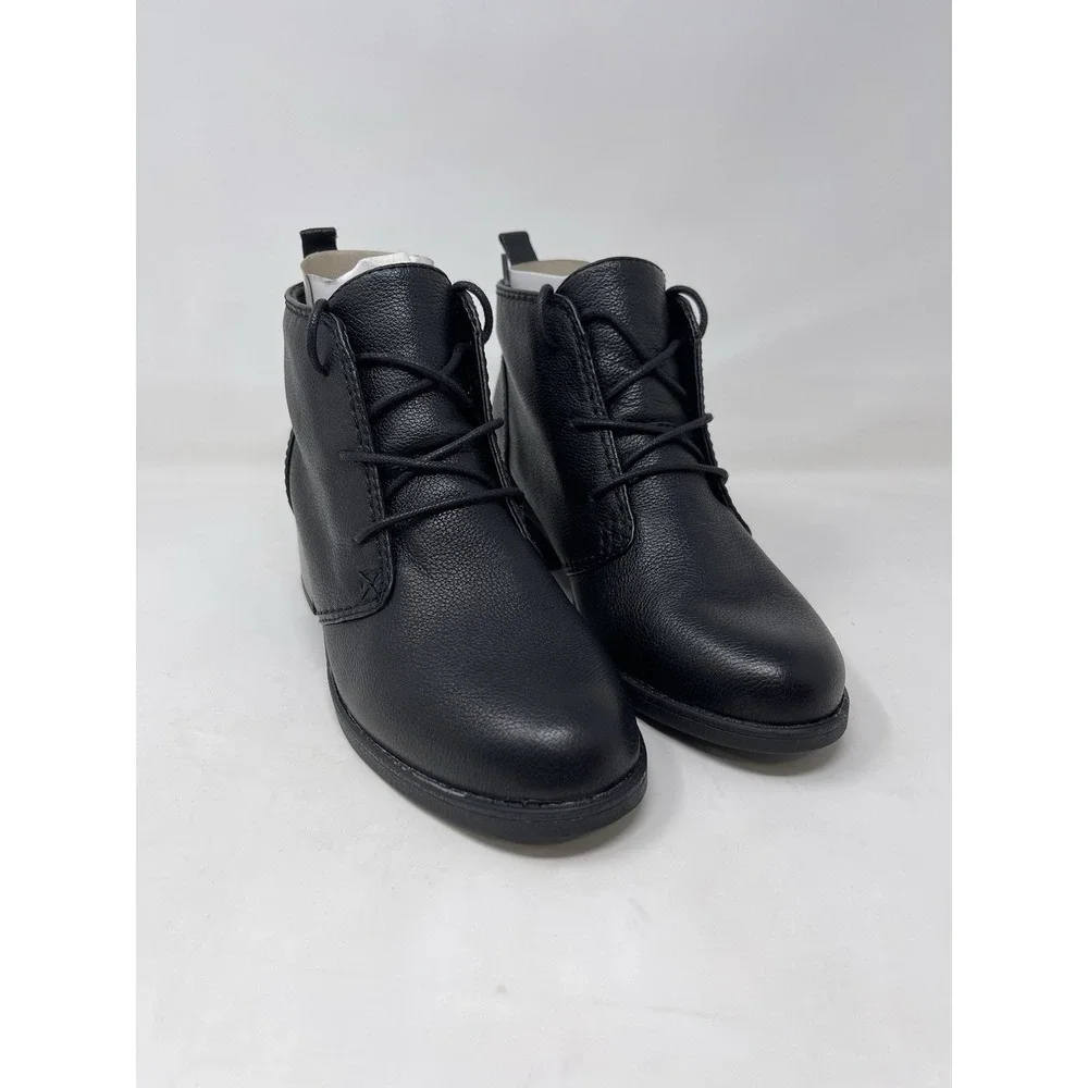 Clarks Nevella Harper Black Leather Ankle Boots Women's Size 8M New Box Defects*